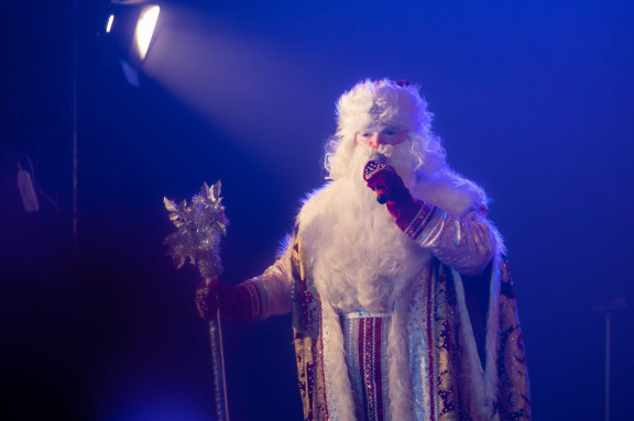 &Bcy;&ocy;&lcy;&softcy;&shcy;&ocy;&jcy; &kcy;&ocy;&ncy;&tscy;&iecy;&rcy;&tcy; &laquo;&Scy;&tcy;&acy;&rcy;&ycy;&jcy; &Ncy;&ocy;&vcy;&ycy;&jcy; &gcy;&ocy;&dcy; &vcy; &scy;&tcy;&icy;&lcy;&iecy; &rcy;&ocy;&kcy;&raquo;