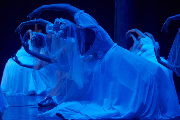 &Lcy;&IEcy;&Tcy;&Ocy; &Pcy;&Icy;&Rcy;&Ucy;&Ecy;&Tcy;&Acy;&period; &ZHcy;&icy;&zcy;&iecy;&lcy;&softcy;