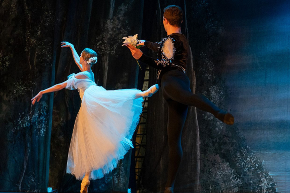 &Lcy;&IEcy;&Tcy;&Ocy; &Pcy;&Icy;&Rcy;&Ucy;&Ecy;&Tcy;&Acy;&period; &ZHcy;&icy;&zcy;&iecy;&lcy;&softcy;