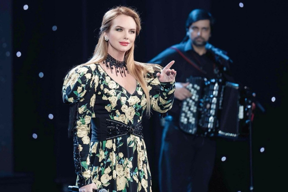 &Vcy;&acy;&rcy;&vcy;&acy;&rcy;&acy; &laquo;&Lcy;&iecy;&tcy;&acy;&lcy;&acy; &dcy;&acy; &pcy;&iecy;&lcy;&acy;&raquo;