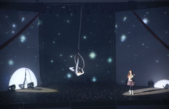 3-D &shcy;&ocy;&ucy; "&Scy;&ncy;&iecy;&zhcy;&ncy;&acy;&yacy; &kcy;&ocy;&rcy;&ocy;&lcy;&iecy;&vcy;&acy;"