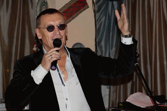 &IEcy;&vcy;&gcy;&iecy;&ncy;&icy;&jcy; &Rcy;&ocy;&scy;&scy; &laquo;&KHcy;&ocy;&rcy;&ocy;&shcy;&icy;&iecy; &pcy;&iecy;&scy;&ncy;&icy;&raquo;