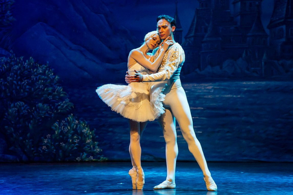 Балет «Лебединое озеро»