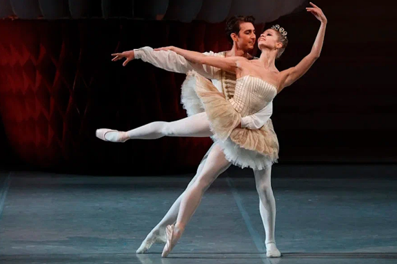 &Bcy;&acy;&lcy;&iecy;&tcy; &laquo;&SHCHcy;&iecy;&lcy;&kcy;&ucy;&ncy;&chcy;&icy;&kcy;&raquo;