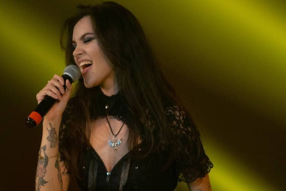 &Bcy;&ocy;&lcy;&softcy;&shcy;&ocy;&jcy; &kcy;&ocy;&ncy;&tscy;&iecy;&rcy;&tcy; &laquo;&Scy;&tcy;&acy;&rcy;&ycy;&jcy; &Ncy;&ocy;&vcy;&ycy;&jcy; &gcy;&ocy;&dcy; &vcy; &scy;&tcy;&icy;&lcy;&iecy; &rcy;&ocy;&kcy;&raquo;