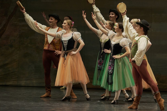 &Lcy;&IEcy;&Tcy;&Ocy; &Pcy;&Icy;&Rcy;&Ucy;&Ecy;&Tcy;&Acy;&period; &ZHcy;&icy;&zcy;&iecy;&lcy;&softcy;