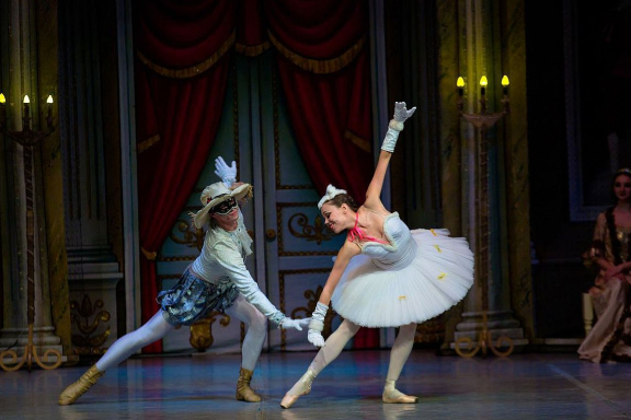 &Lcy;&IEcy;&Tcy;&Ocy; &Pcy;&Icy;&Rcy;&Ucy;&Ecy;&Tcy;&Acy;&period; &Scy;&pcy;&yacy;&shchcy;&acy;&yacy; &kcy;&rcy;&acy;&scy;&acy;&vcy;&icy;&tscy;&acy;