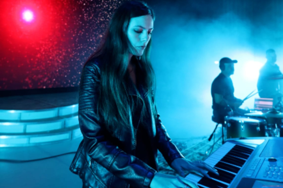 Антон Барсуков «Смотри на звезды»