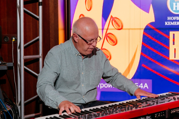 ЛЕГЕНДАРНЫЕ ХИТЫ DEPECHE MODE "ENJOY THE SYMPHONY" SHOW с оркестром, Новокузнецк