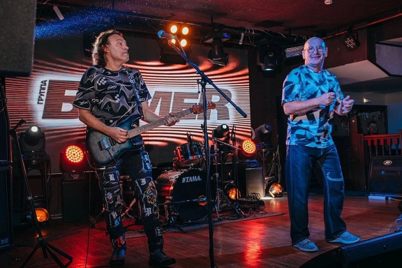 &Gcy;&rcy;&ucy;&pcy;&pcy;&acy; &laquo;&Bcy;&ucy;&mcy;&iecy;&rcy;&raquo; &Bcy;&ocy;&lcy;&softcy;&shcy;&ocy;&jcy; &kcy;&ocy;&ncy;&tscy;&iecy;&rcy;&tcy;