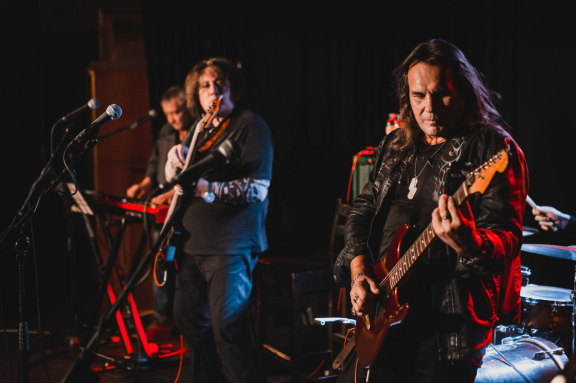 Группа Цветы