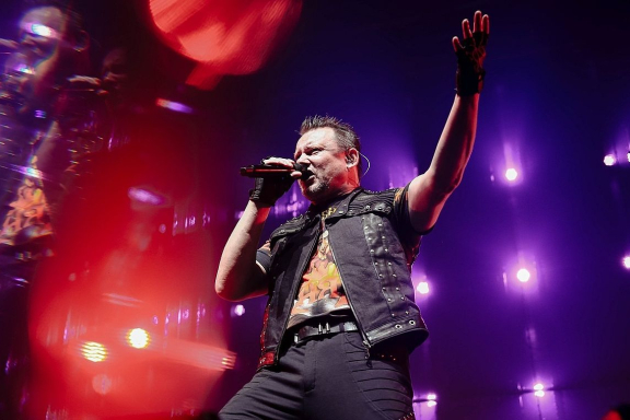 &Kcy;&ncy;&yacy;Zz&period; &Acy;&ncy;&gcy;&iecy;&lcy; &icy; &Dcy;&iecy;&mcy;&ocy;&ncy;